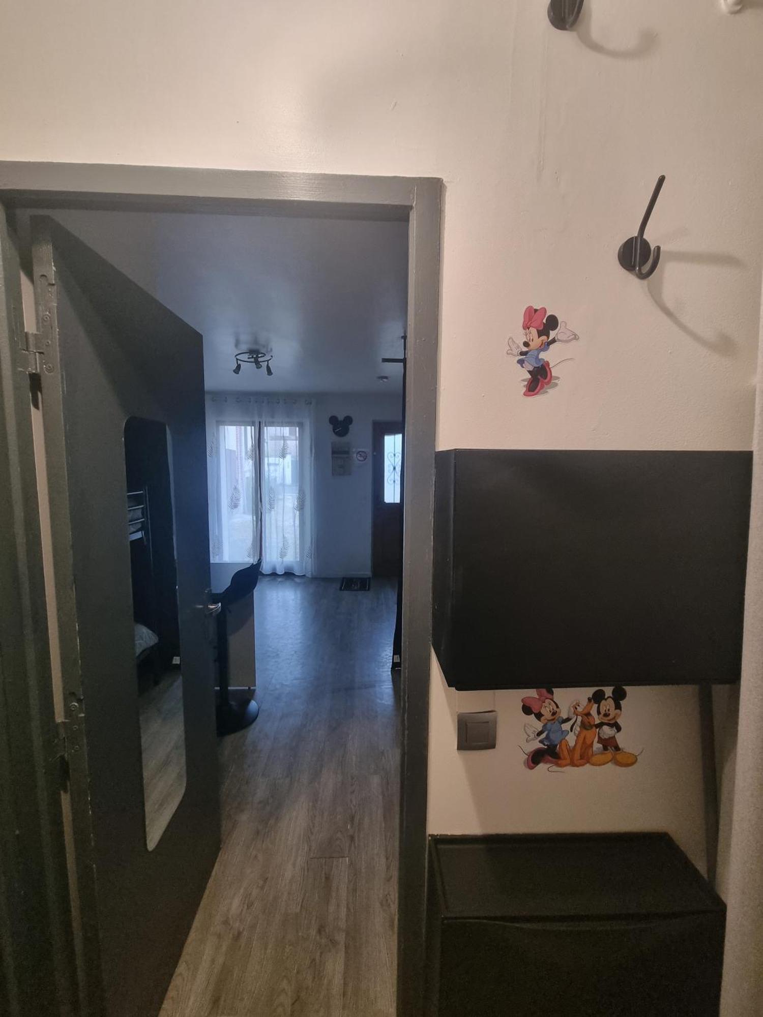 Studio A 2 Pas De Disneyland Esbly 외부 사진