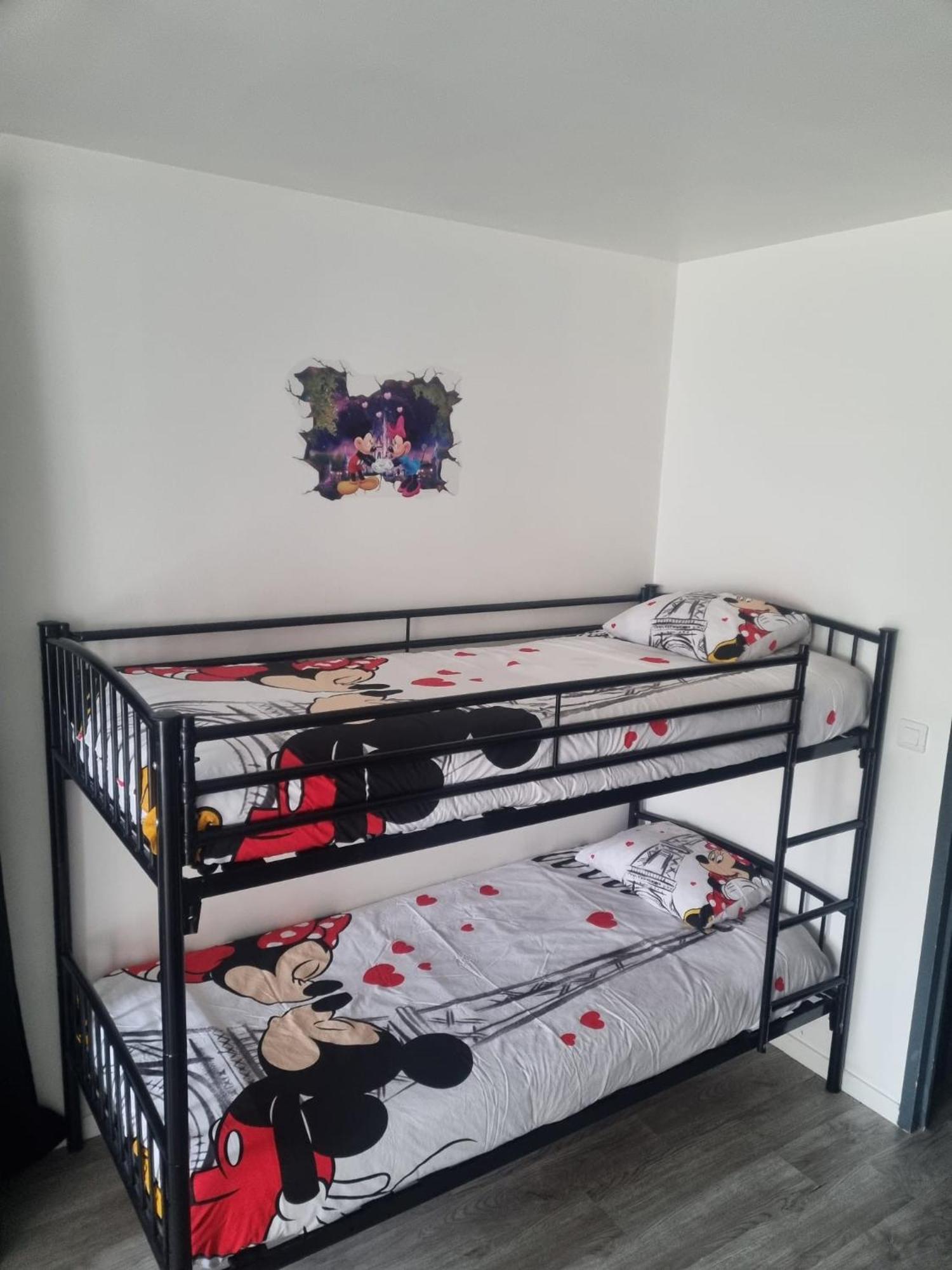 Studio A 2 Pas De Disneyland Esbly 외부 사진